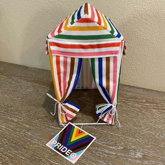 🎯🏳️🌈 NEW 2024 Target Pride Bird, Pride Car & Pride Tent Bundle 🏳️🌈 - Picture 9 of 9